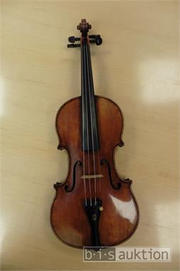 1 Violine, Erbauer: August Pfab, Größe: 4/4, Zettel: August Pfab HH 1876, Land: Deutschland, Bj. ca. 1876, Inv.-Nr. 18