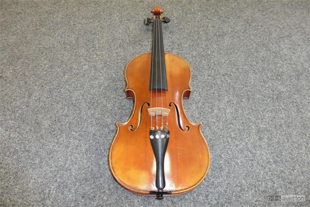 Streichinstrumente / String Instruments